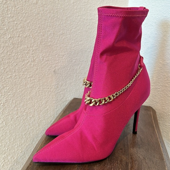 GUESS Forsta Woman's Pink Fucsia Boots Size 81/2 - Picture 4 of 12